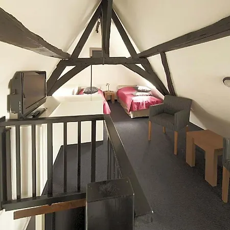 Kasteel Hotell 4*