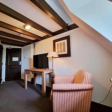Kasteel 4* Doenrade